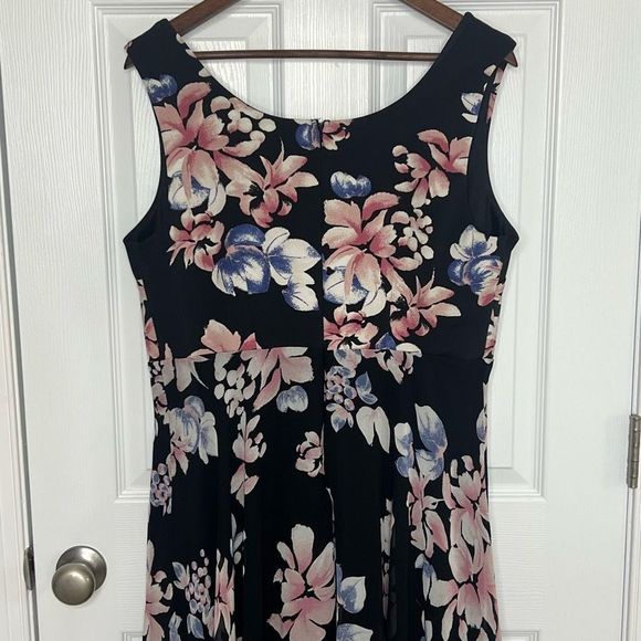 Lane Bryant Asymmetrical Hem‎ Floral Lined Sleeveless Mini Dress Size 14 - Picture 6 of 12